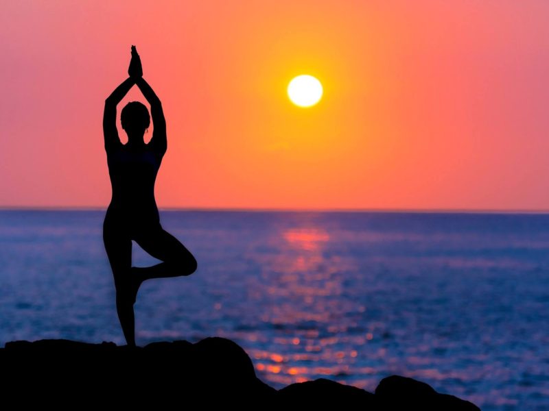 photo-of-a-yoga-woman-at-dusk